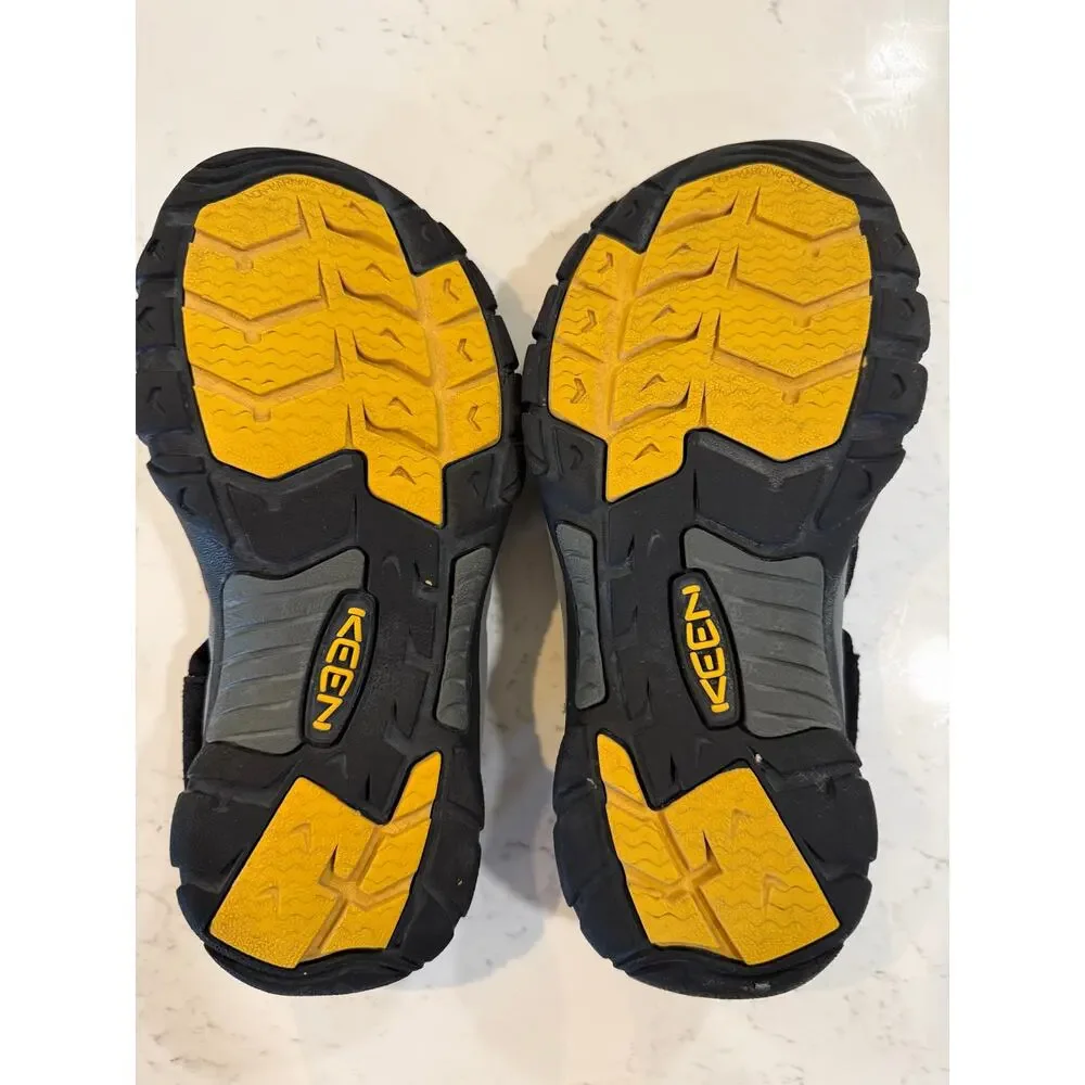 KEEN Newport H2 Men’s Size 8 Black Yellow Water Hiking Sandals 1001907